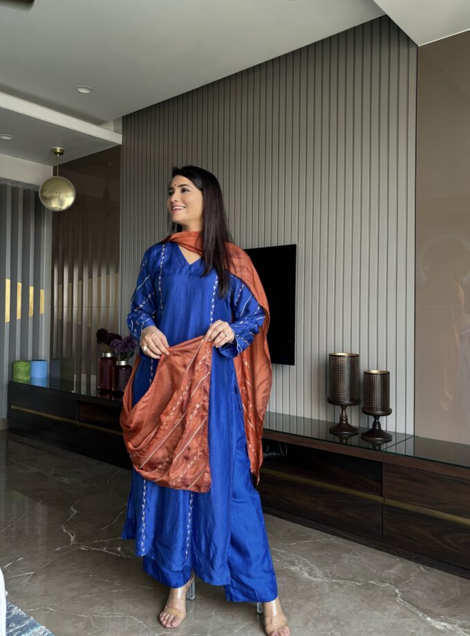 Electric blue kurta set with crimson duppata and Zari embroidery